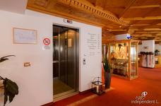 Hotel Alpenroyal - Fahrstuhl 1